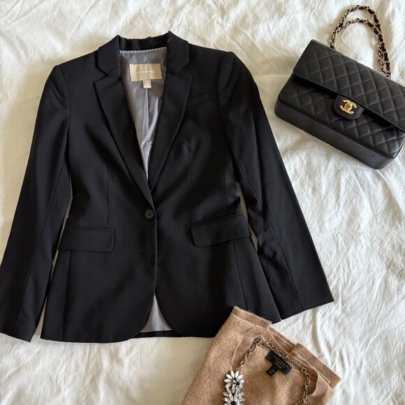 Banana Republic black lightweight wool women's blazer jacket in size 0P - Picture 1 of 4
